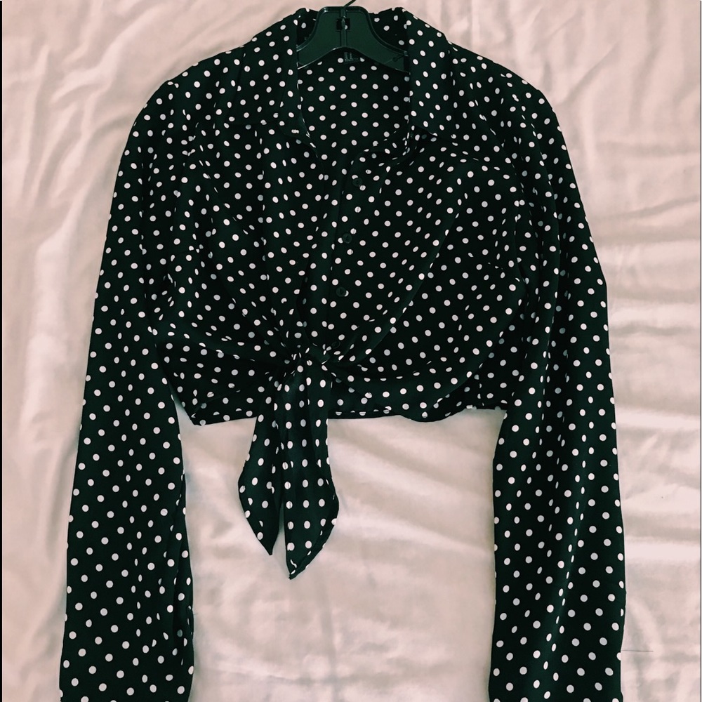 Front tie crop top with buttons